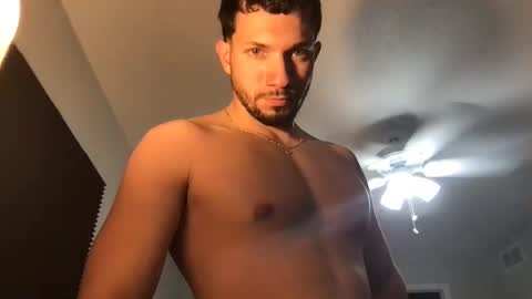 Snapshot of jeanwhitebianco chatting on November 18, 10:36 pm jeanwhitebianco online show from November 18, 10:36 pm
