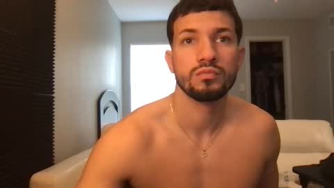 Snapshot of jeanwhitebianco chatting on November 24, 8:08 pm jeanwhitebianco online show from November 24, 8:08 pm