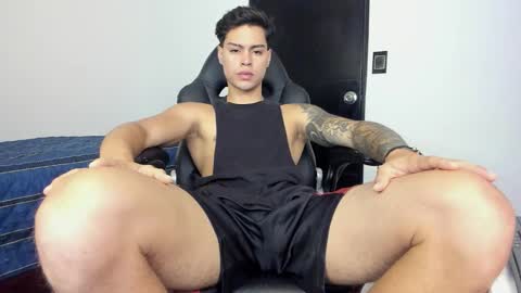 Jeanpii01 online show from December 14, 12:32 pm