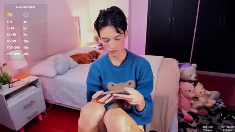 Snapshot of jeesus_vd chatting on December 28, 2:42 pm J E V D online show from December 28, 2:42 pm