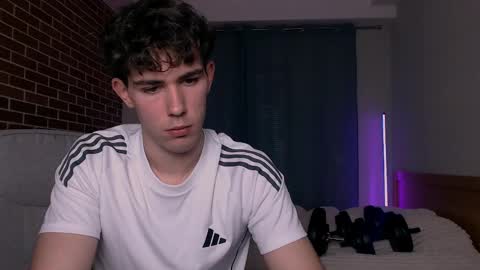 Snapshot of jeff_rey_ chatting on April 7, 6:52 pm jeff_rey_ online show from April 7, 6:52 pm