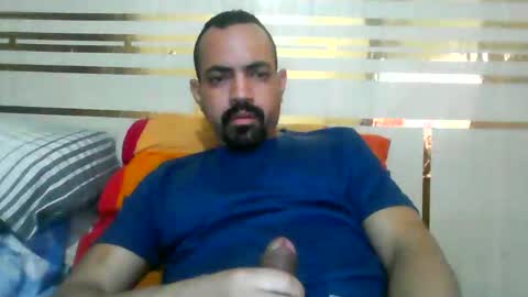 Snapshot of jeffblackzilla chatting on October 31, 6:53 pm jeffblackzilla online show from October 31, 6:53 pm