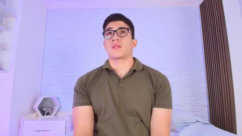 Snapshot of jeffdaltton chatting on September 26, 8:46 pm Jeff online show from September 26, 8:46 pm