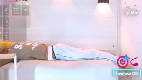 Snapshot of jeic_18 chatting on September 29, 11:53 pm jeic 18 online show from September 29, 11:53 pm