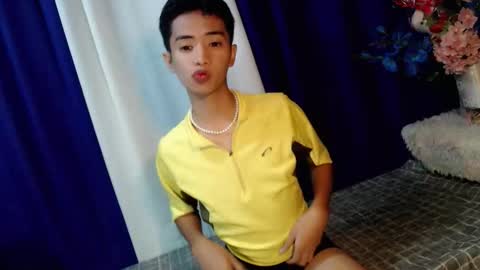 Snapshot of jel_oncamxx chatting on September 30, 11:48 am JELicious online show from September 30, 11:48 am