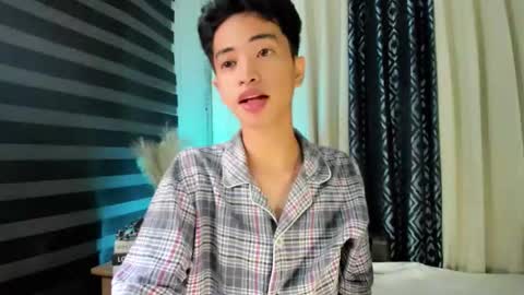 Snapshot of jel_oncamxx chatting on May 7, 7:58 am JELicious online show from May 7, 7:58 am