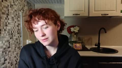 Snapshot of jelly_cherry chatting on May 28, 9:12 pm Emily online show from May 28, 9:12 pm