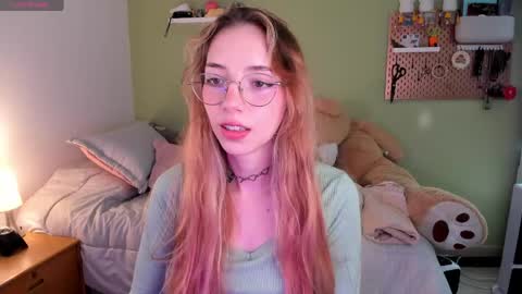 Snapshot of jelly_w5 chatting on May 1, 11:09 pm Jelly online show from May 1, 11:09 pm
