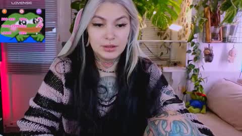 Jelya online show from November 2, 10:50 am