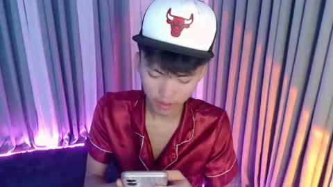Snapshot of jemart_urnaughtboy chatting on May 13, 11:07 am jemart_urnaughtboy online show from May 13, 11:07 am