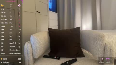 Jem online show from December 18, 1:06 pm