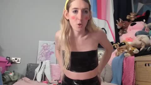 JenbyDoll online show from January 10, 6:17 pm