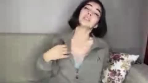 Snapshot of jenifersimon chatting on October 23, 6:28 pm Jenifer online show from October 23, 6:28 pm