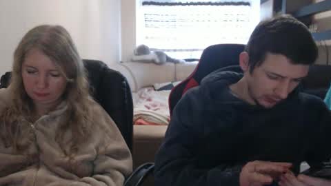 JenisAndPeter online show from February 18, 6:26 am