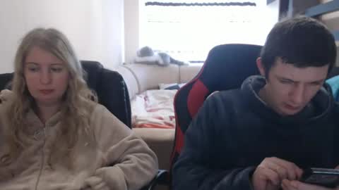 JenisAndPeter online show from February 19, 10:56 am