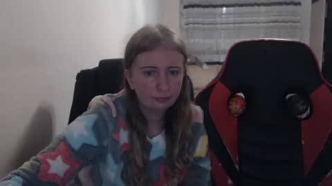 JenisAndPeter online show from November 27, 7:49 pm