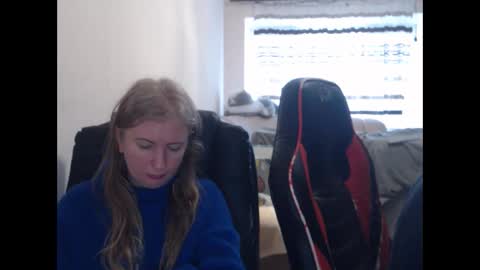 JenisAndPeter online show from February 28, 7:20 am