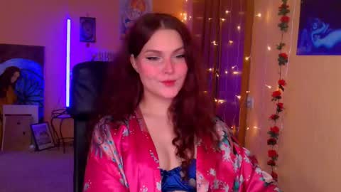 Snapshot of jenna__sativa chatting on May 22, 11:27 am jenna__sativa online show from May 22, 11:27 am