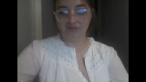 JennalDirl online show from October 20, 7:42 am