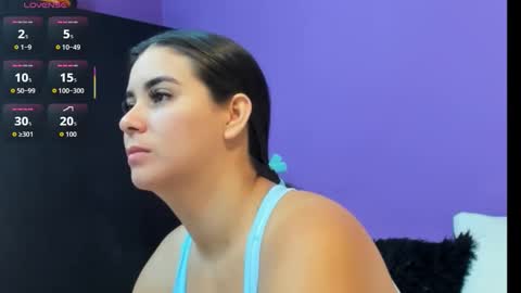 jenner_madison online show from February 19, 12:01 pm