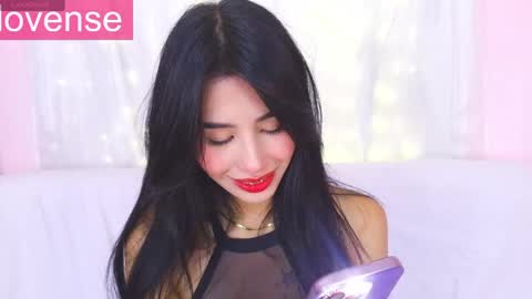 Snapshot of jenner_mills chatting on May 13, 11:22 pm Jenner online show from May 13, 11:22 pm
