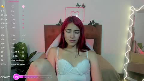 Snapshot of jenner_tay chatting on January 8, 8:29 pm jenner online show from January 8, 8:29 pm