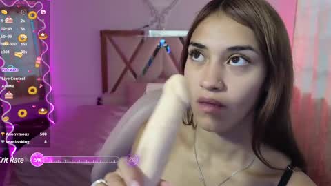 Snapshot of jenner_tay chatting on February 13, 2:42 pm jenner online show from February 13, 2:42 pm