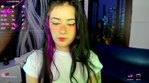 Snapshot of jenni_arango chatting on December 18, 4:09 am Jenny online show from December 18, 4:09 am