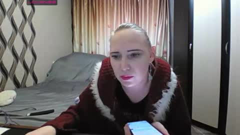 Snapshot of jennideep chatting on February 9, 11:25 am JenniDeep online show from February 9, 11:25 am