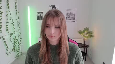 Karla online show from April 28, 12:54 pm