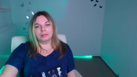 Jennifer online show from October 3, 6:27 pm