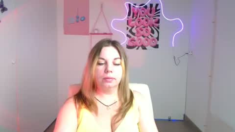 Jennifer online show from October 22, 6:24 am