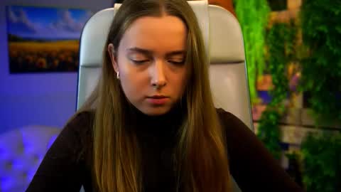 Jennifer online show from February 5, 11:48 am