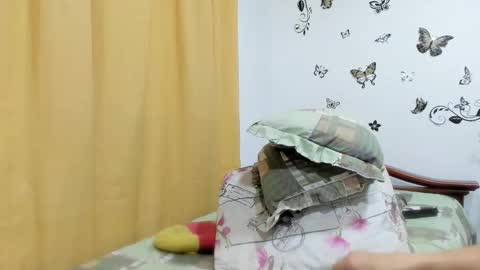 jenniferloveyou online show from February 17, 4:35 pm