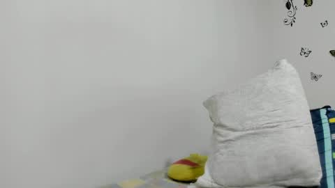 jenniferloveyou online show from April 2, 10:24 am