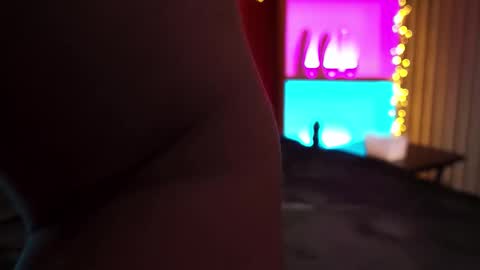 Snapshot of jenniferstarcd chatting on October 24, 10:00 am Jennifer Star online show from October 24, 10:00 am