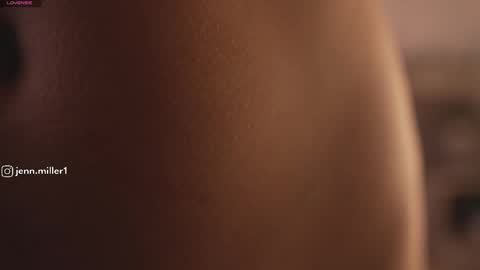Snapshot of jennmiller_ chatting on April 30, 12:22 pm online show from April 30, 12:22 pm