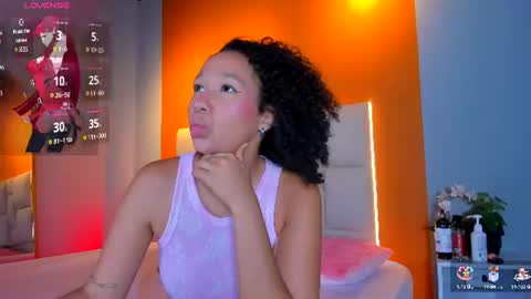 Snapshot of jenny__lawrence chatting on June 23, 3:04 am jenny__lawrence online show from June 23, 3:04 am