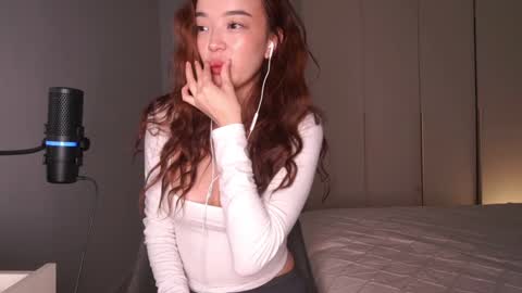 call me Jenny online show from March 28, 2:16 pm