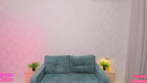 Snapshot of jenny_ames chatting on February 5, 4:58 pm Jenny online show from February 5, 4:58 pm