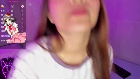 Snapshot of jenny_ford_181 chatting on September 29, 12:16 am andrea online show from September 29, 12:16 am