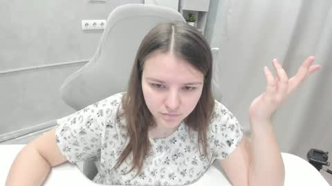 Snapshot of jenny_jimmy chatting on April 24, 9:23 am Jenny online show from April 24, 9:23 am