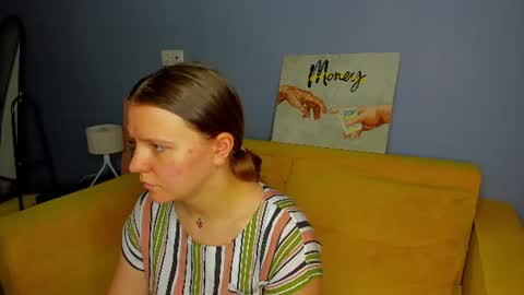 Snapshot of jenny_jimmy chatting on June 24, 9:19 am Jenny online show from June 24, 9:19 am