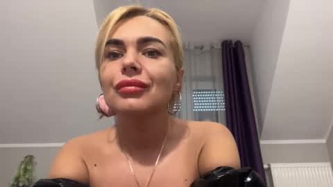 Jenny online show from January 23, 8:36 am