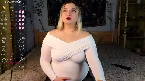 jenny_smitx online show from October 5, 2:21 am