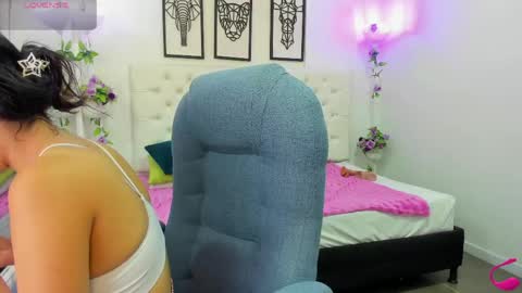 Snapshot of jenny_stark chatting on April 26, 11:08 am jenny_stark online show from April 26, 11:08 am