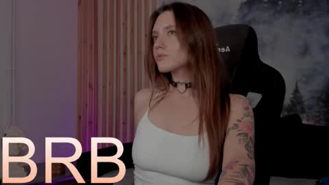 Snapshot of jennydens chatting on September 12, 3:01 pm Jenny NO Nude online show from September 12, 3:01 pm