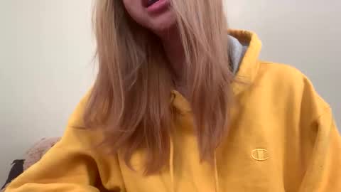 Snapshot of jennymylove69 chatting on November 22, 3:55 pm My LOLITA online show from November 22, 3:55 pm