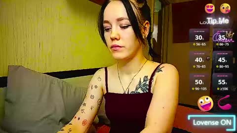 JennyRass online show from May 6, 4:45 pm