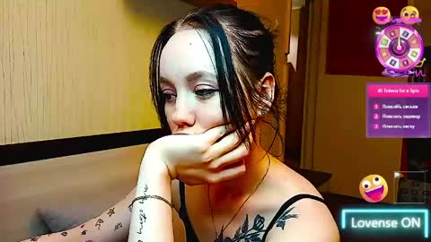 JennyRass online show from May 14, 7:20 pm